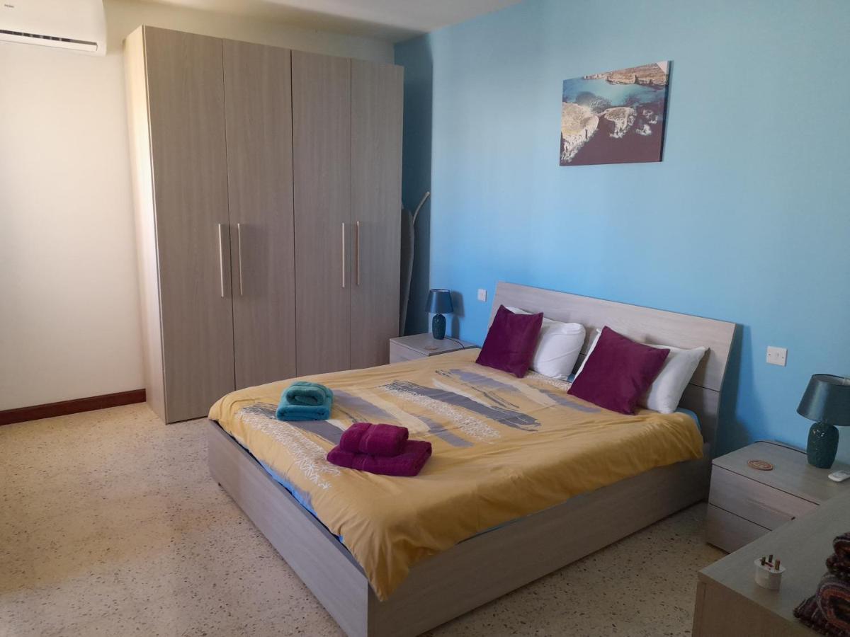 Sunshine Holiday Apartment 4 Next To The Sea St. Paul's Bay Buitenkant foto